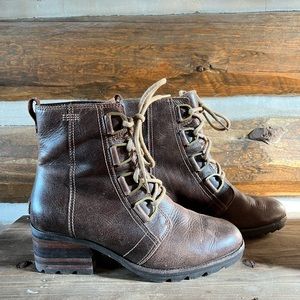 Sorel Women’s Cate Lace up Boot
